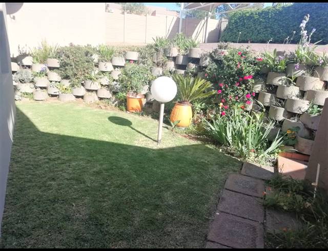 3 BEDROOM FLAT TO LET IN VANDERBIJLPARK SW 5